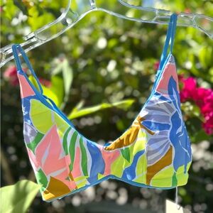 🌴☀️ MAAJI ☀️🌴 Pool Blue Sporty Bikini Swim Top Reversible